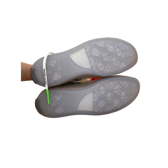 Off White x Converse Chuck Taylor - The Ten Vulcanized Sneakers in White - Picture 7 of 7